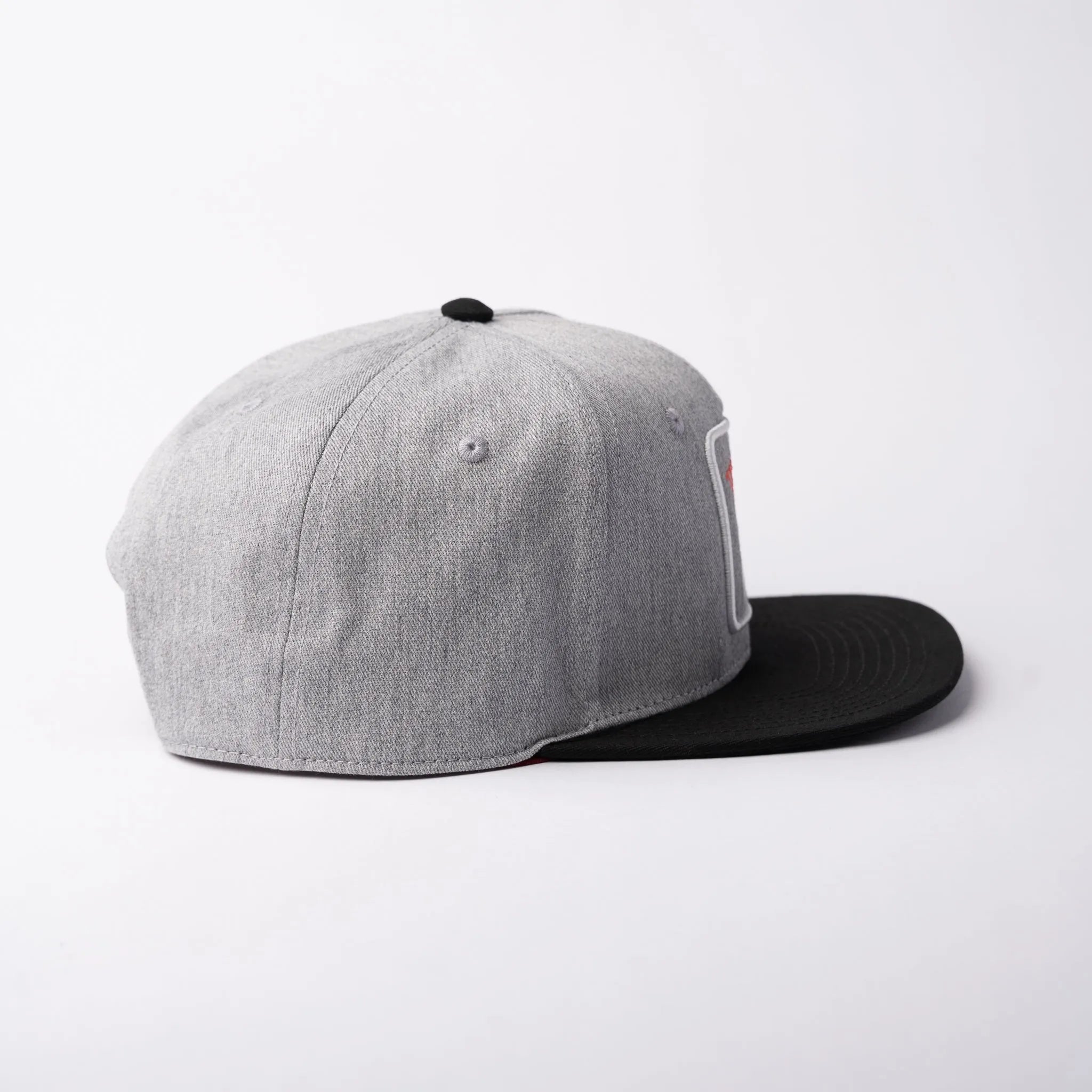 Basecap Beaver Snapback Grey Black - timberjacks.store