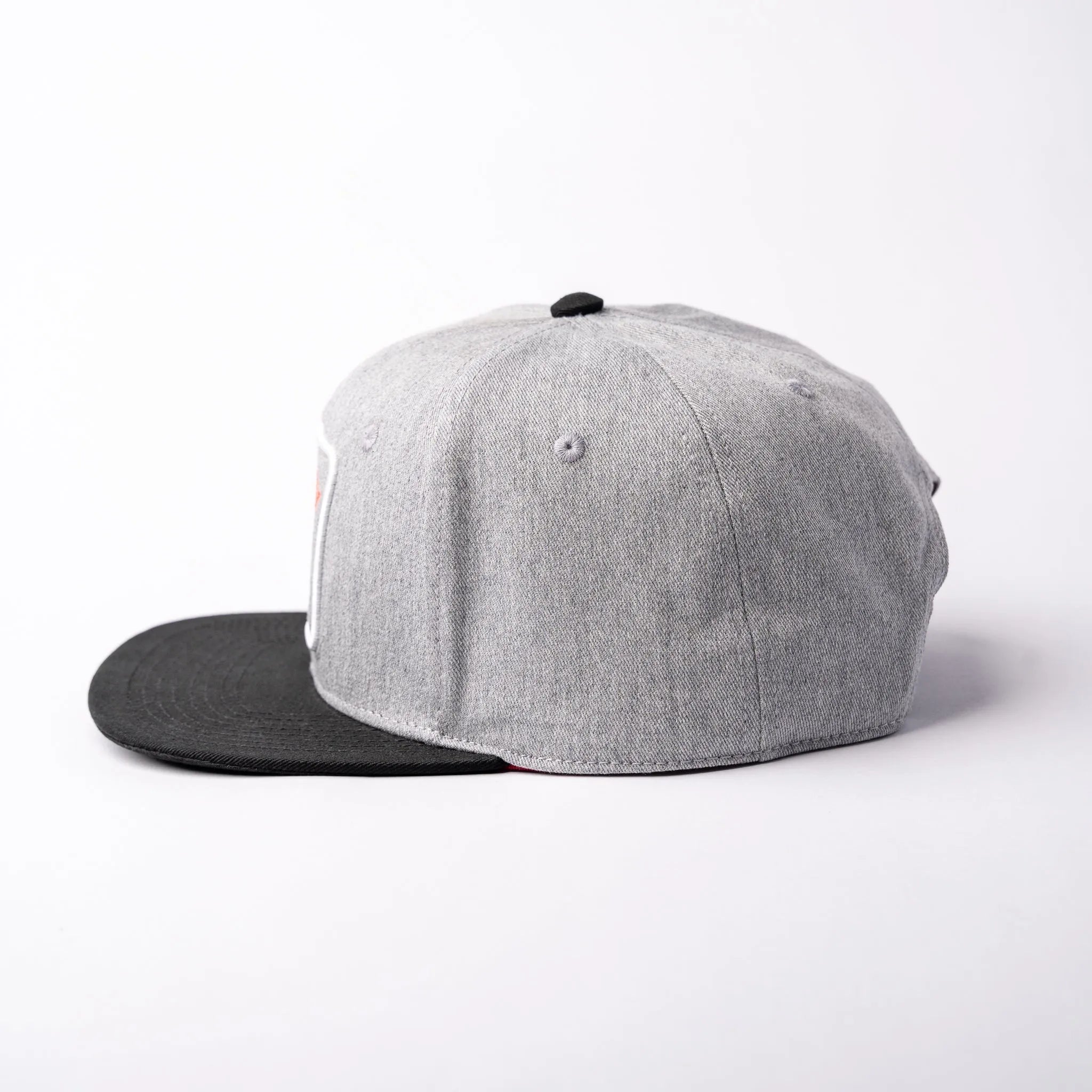 Basecap Beaver Snapback Grey Black - timberjacks.store
