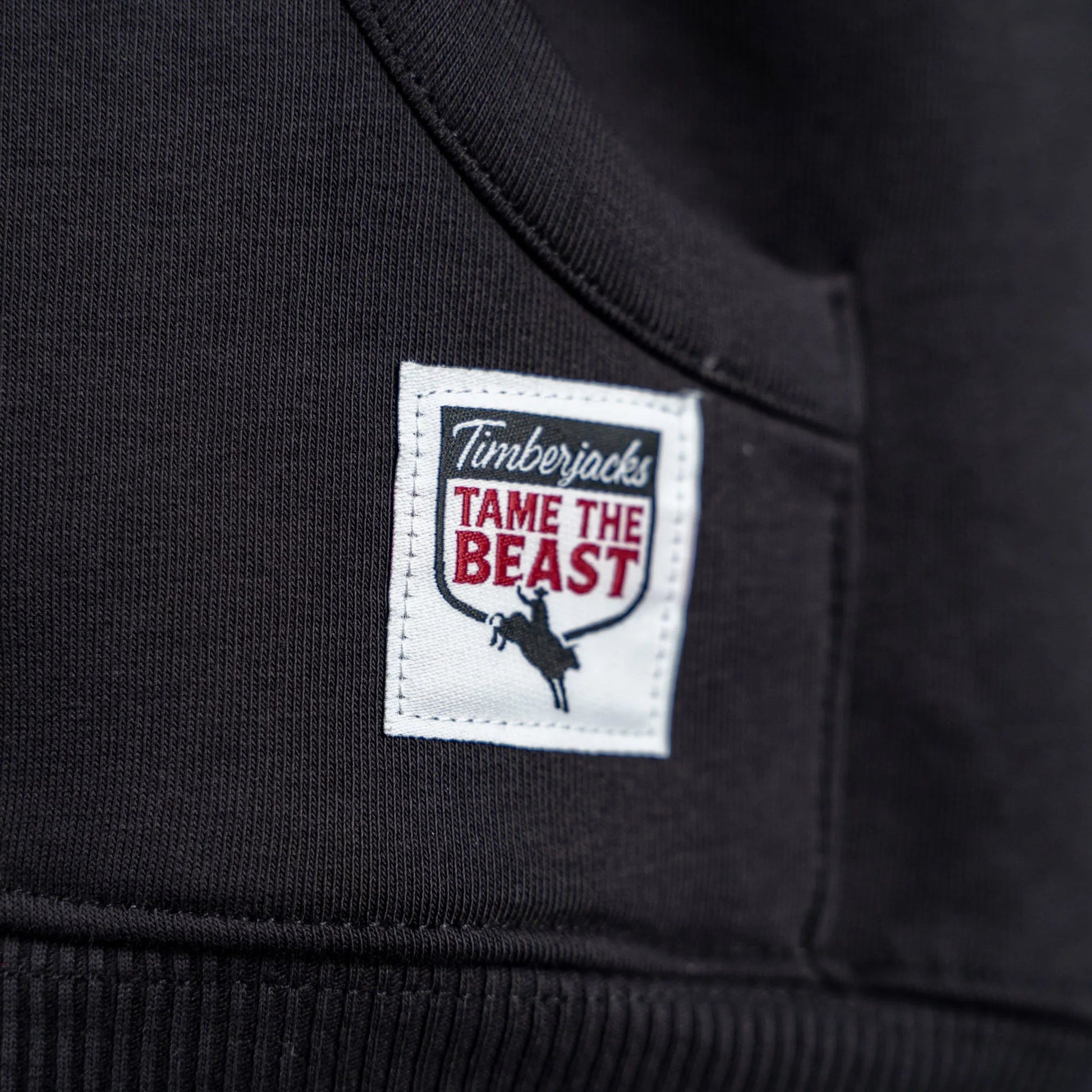 Hoodie Tame The Beast Black Onyx - timberjacks.store